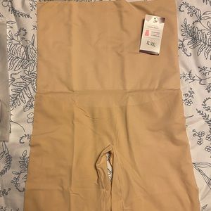 NWT XL-XXL Shapermint shaper shorts